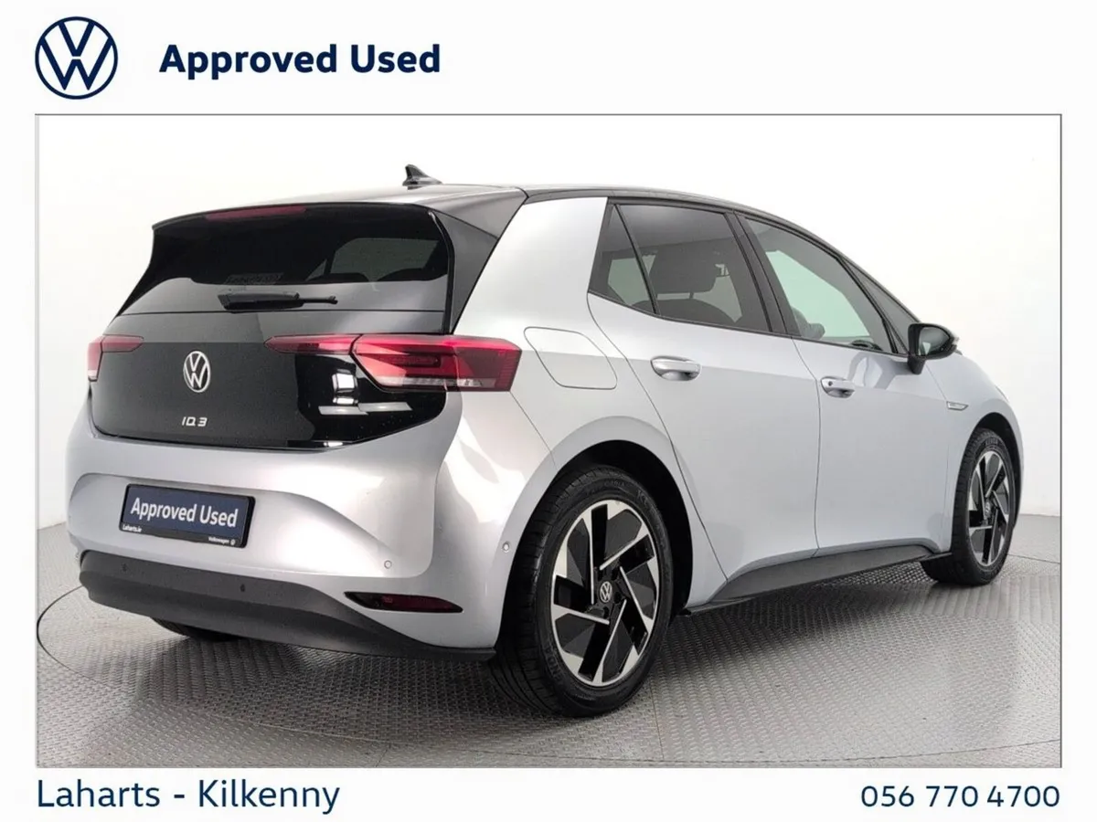 Volkswagen ID.3 LIFE DX 58KWH 204HP PRO PERFORMANC - Image 3