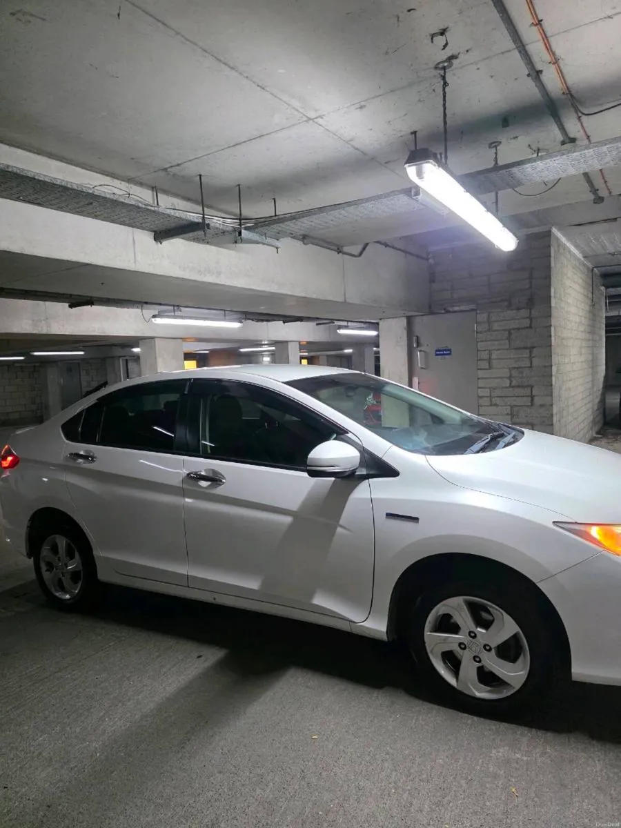 Honda Grace 2014/2 - Image 4
