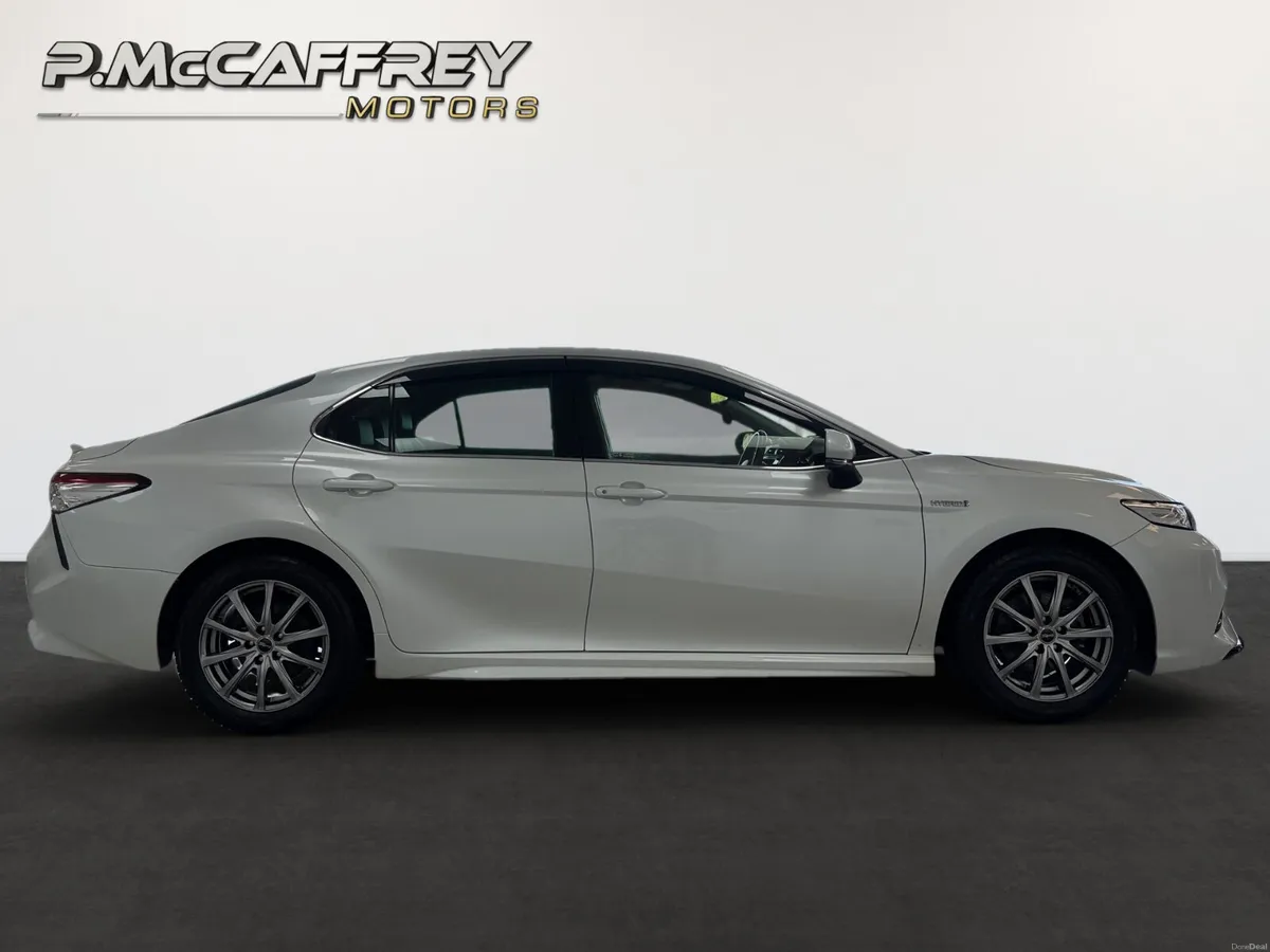2019 Toyota Camry WS 2.5 Self Charging Hybrid Leat - Image 4