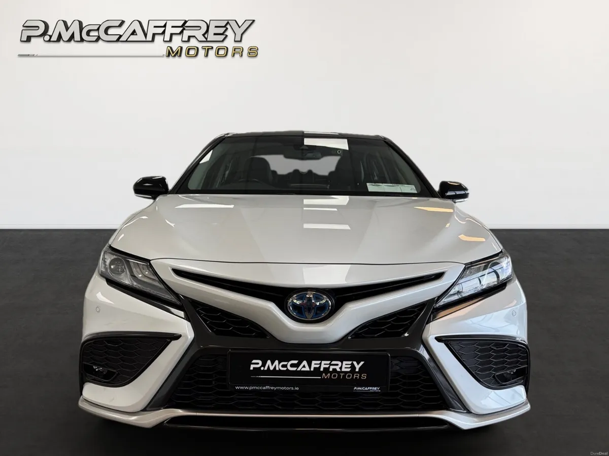 2021 Toyota Camry WS 2.5 Self Charging Hybrid Leat - Image 2
