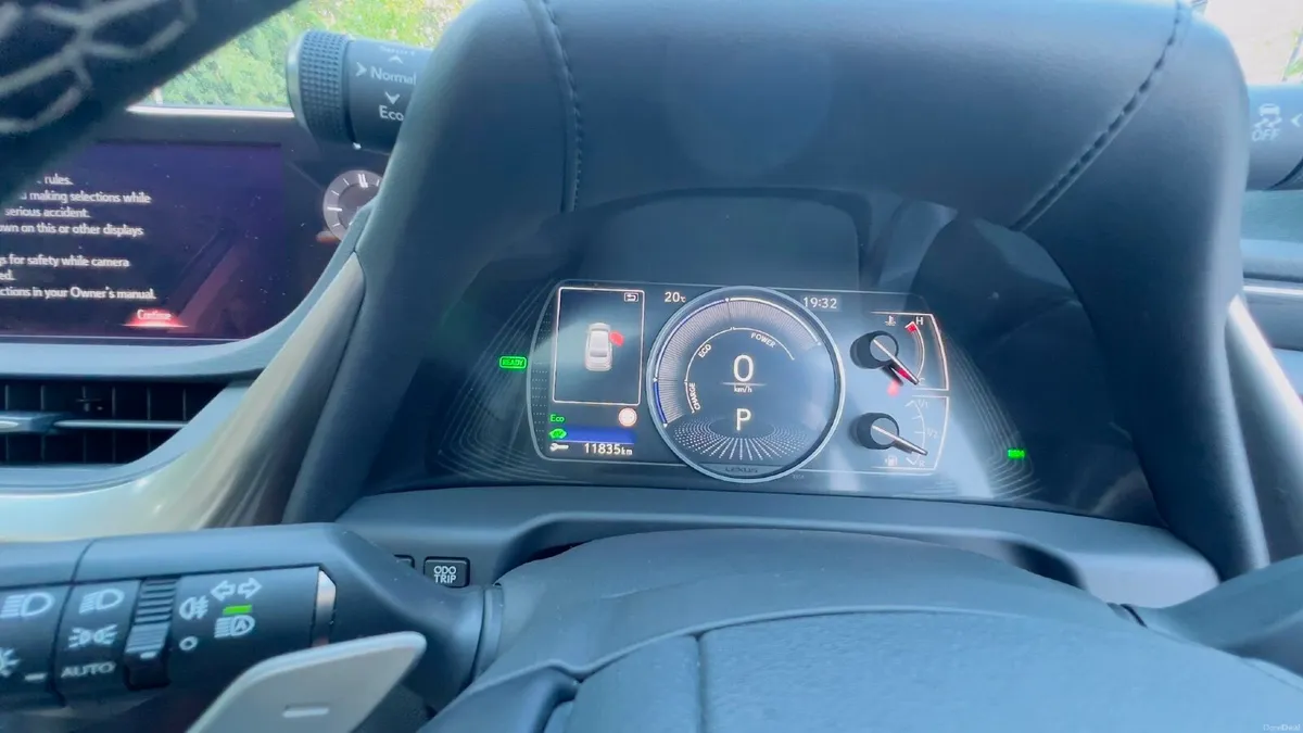 Lexus ES 2021 - Image 4
