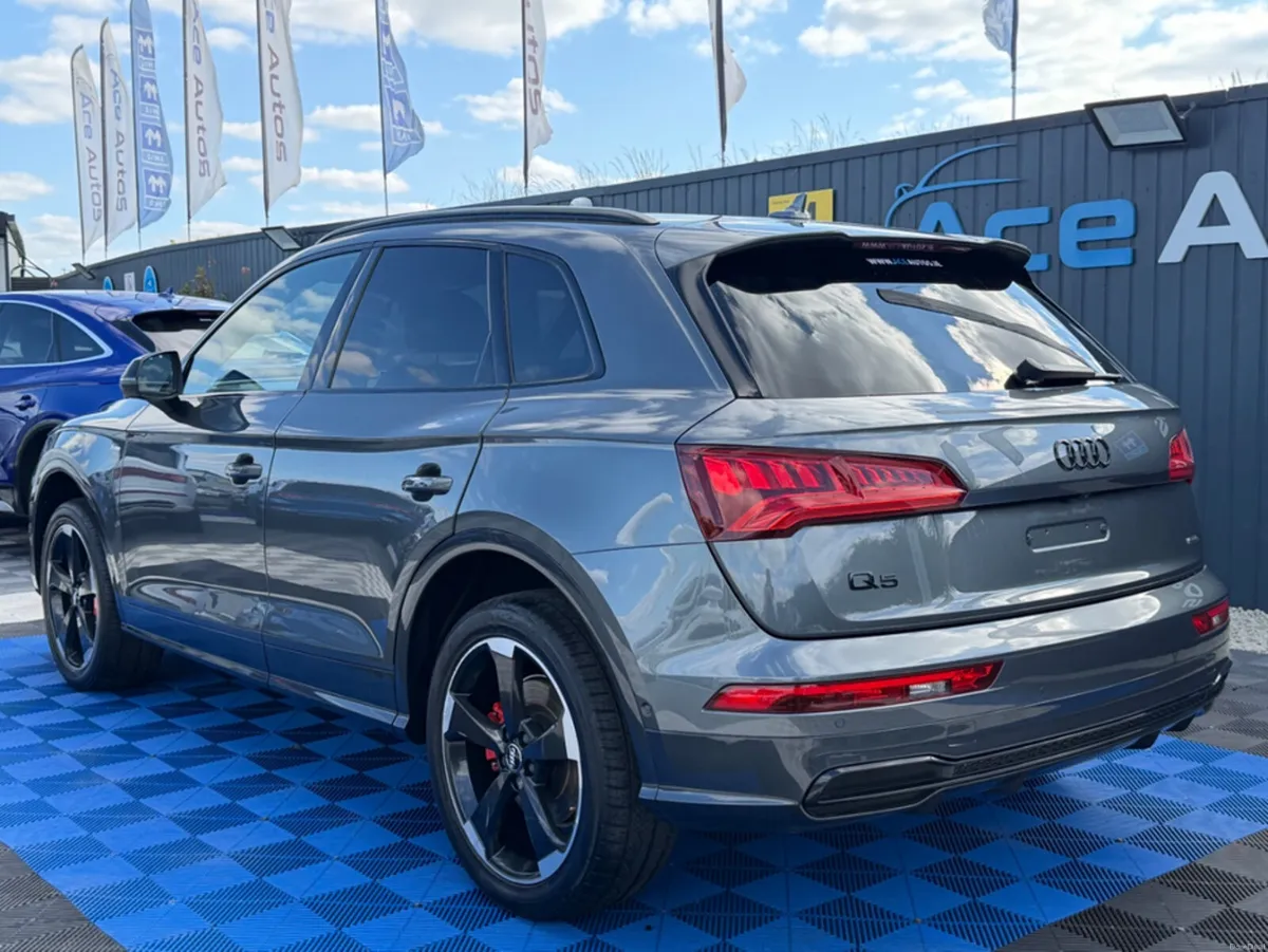 Audi Q5 S-LINE - BLACK EDT - 2.0L DIESEL QUATTRO - - Image 3