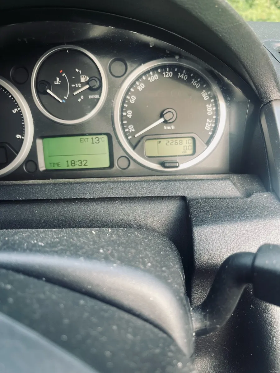 Range Rover 07 - Image 4