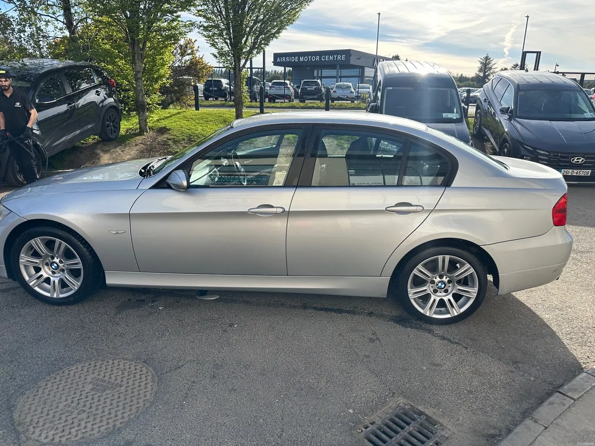BMW 3-Series 2007 - Image 5