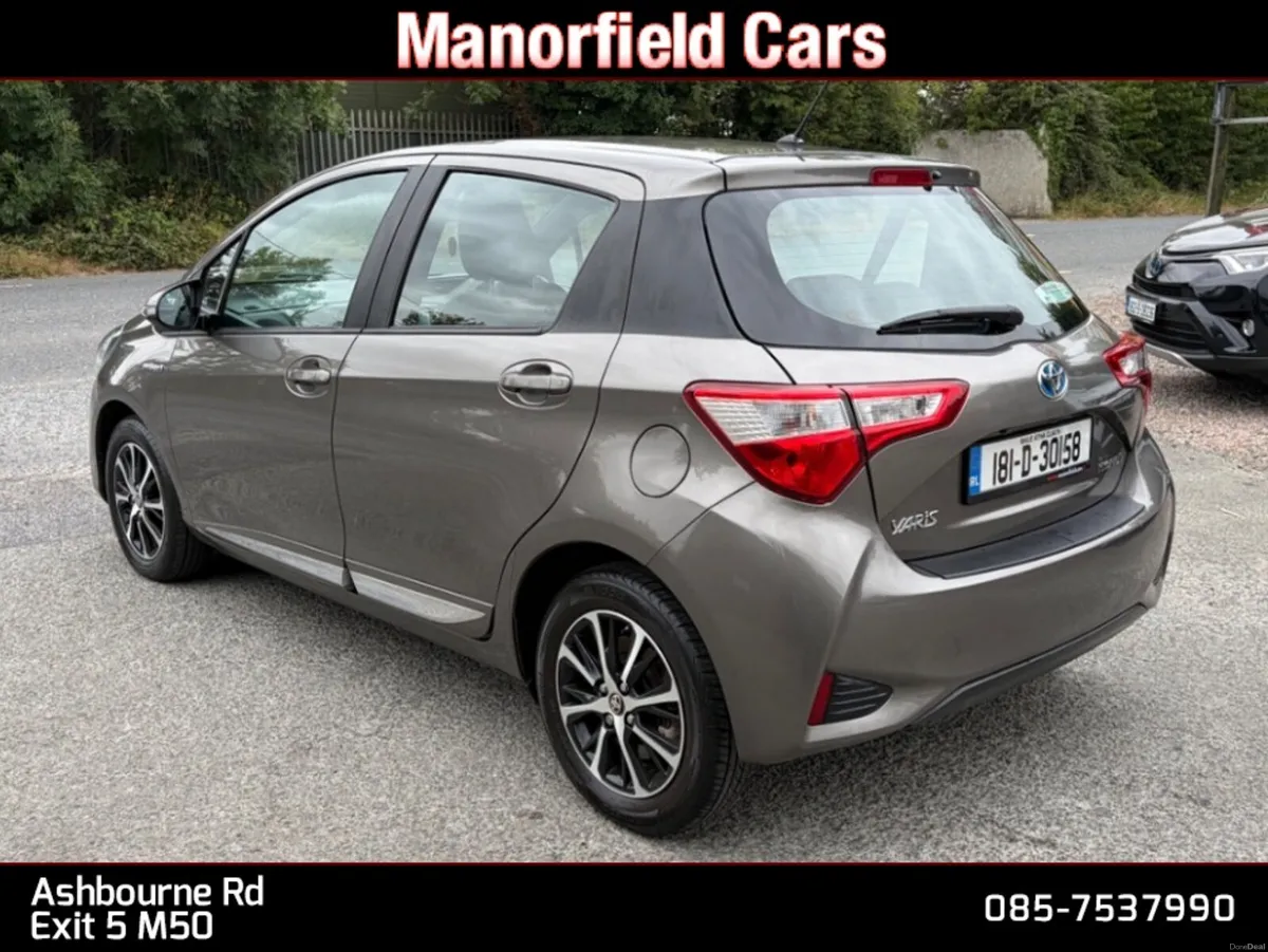 2018 181 Toyota Yaris Sol 1.5 Petrol Hybrid Auto - Image 6