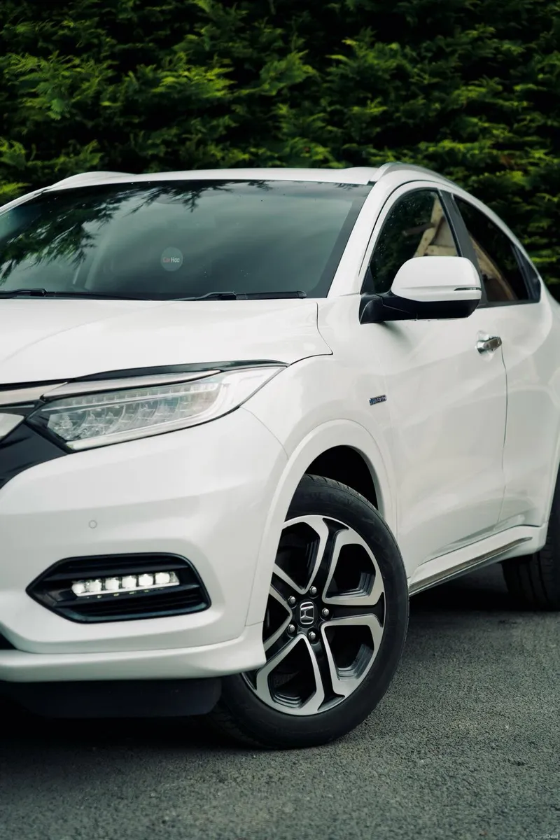 Honda Vezel Z 2018- With Android screen - Image 4