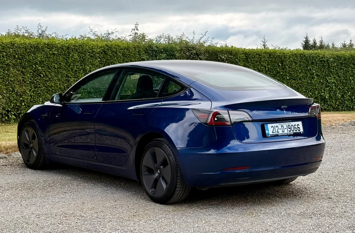 212 Tesla Model 3 1 Owner Irish Car - Image 6