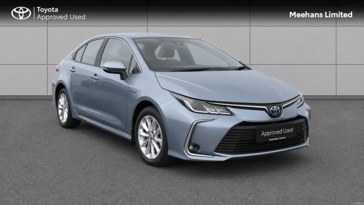 Toyota Corolla COROLLA HYB LUNA SALOON - Image 1