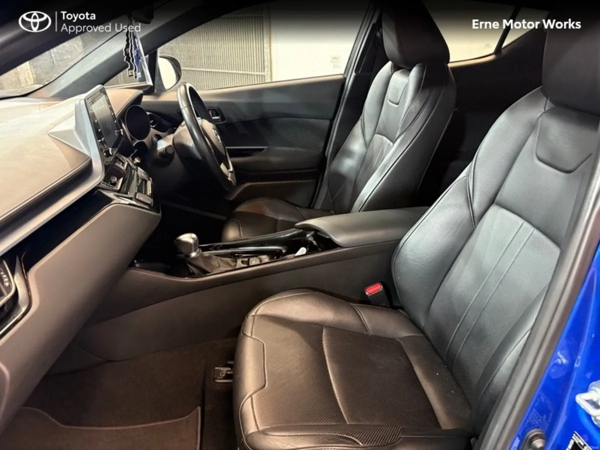 Toyota C-HR C-HR 1.8 HYBRID SPORT BI- - Image 6