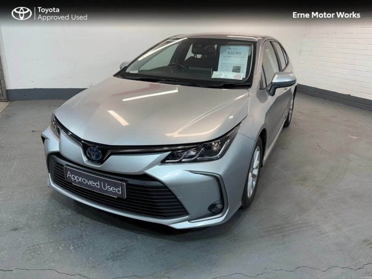 Toyota Corolla HYBRID LUNA 4DR AUTO - Image 1