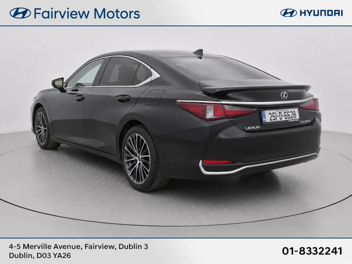 Lexus ES DYNAMICS 4DR AUTO - Image 4
