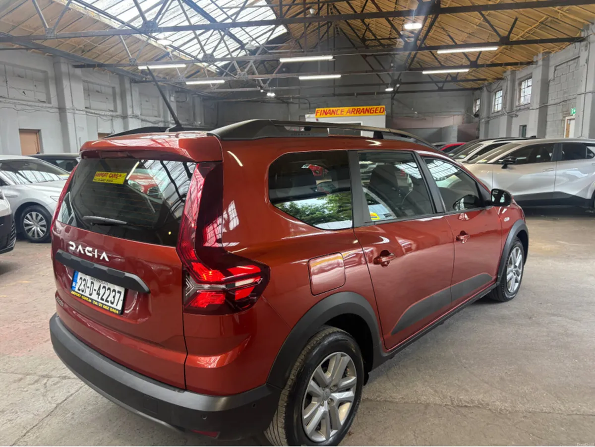 Dacia Jogger EXPRESSION TCE 110 NBI 5DR 7 Seater F - Image 5