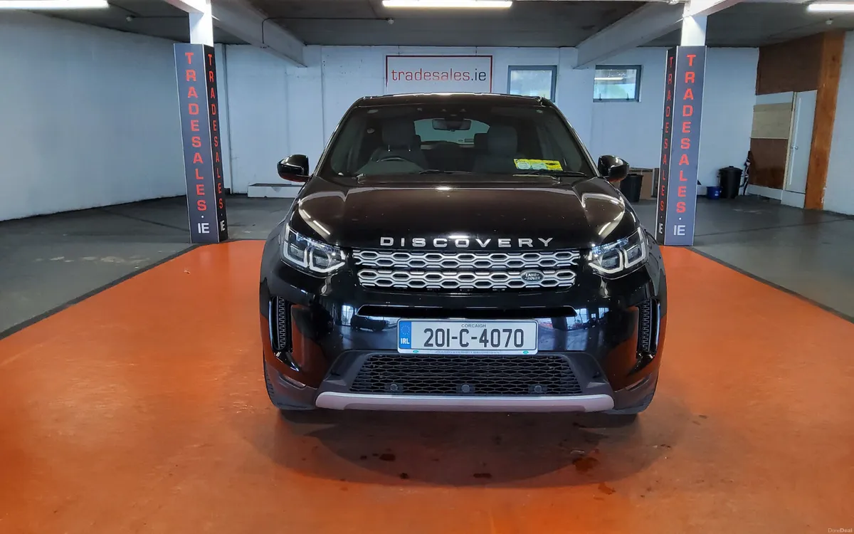 Land Rover Discovery Sport 2020 - Image 2