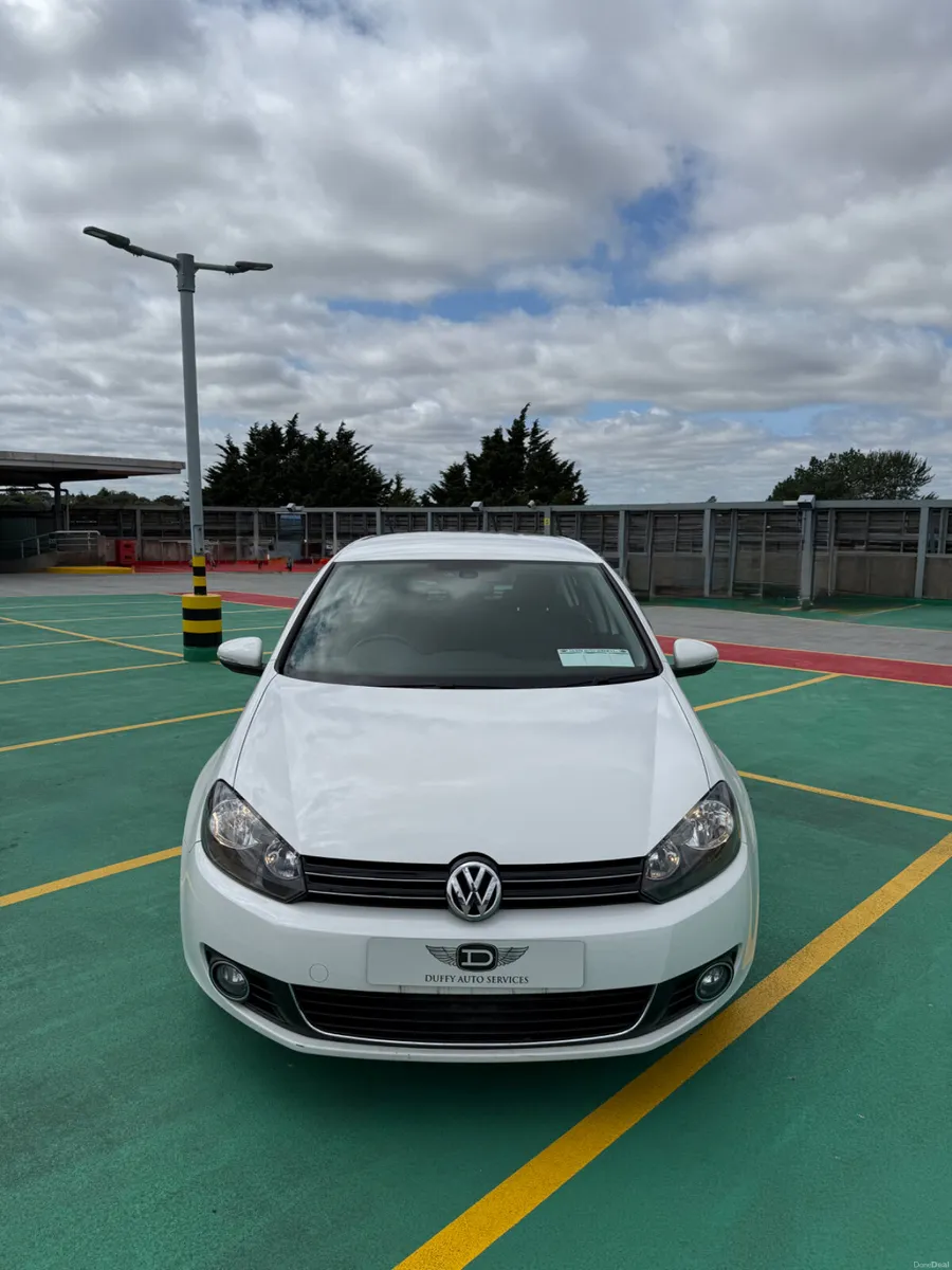 2011 VW Golf 1.2 TSi Petrol - VERY LOW MILEAGE - Image 2