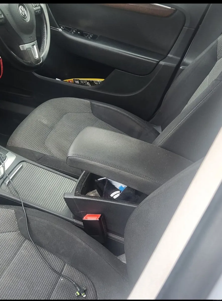 Volkswagen Passat 2013 - Image 5