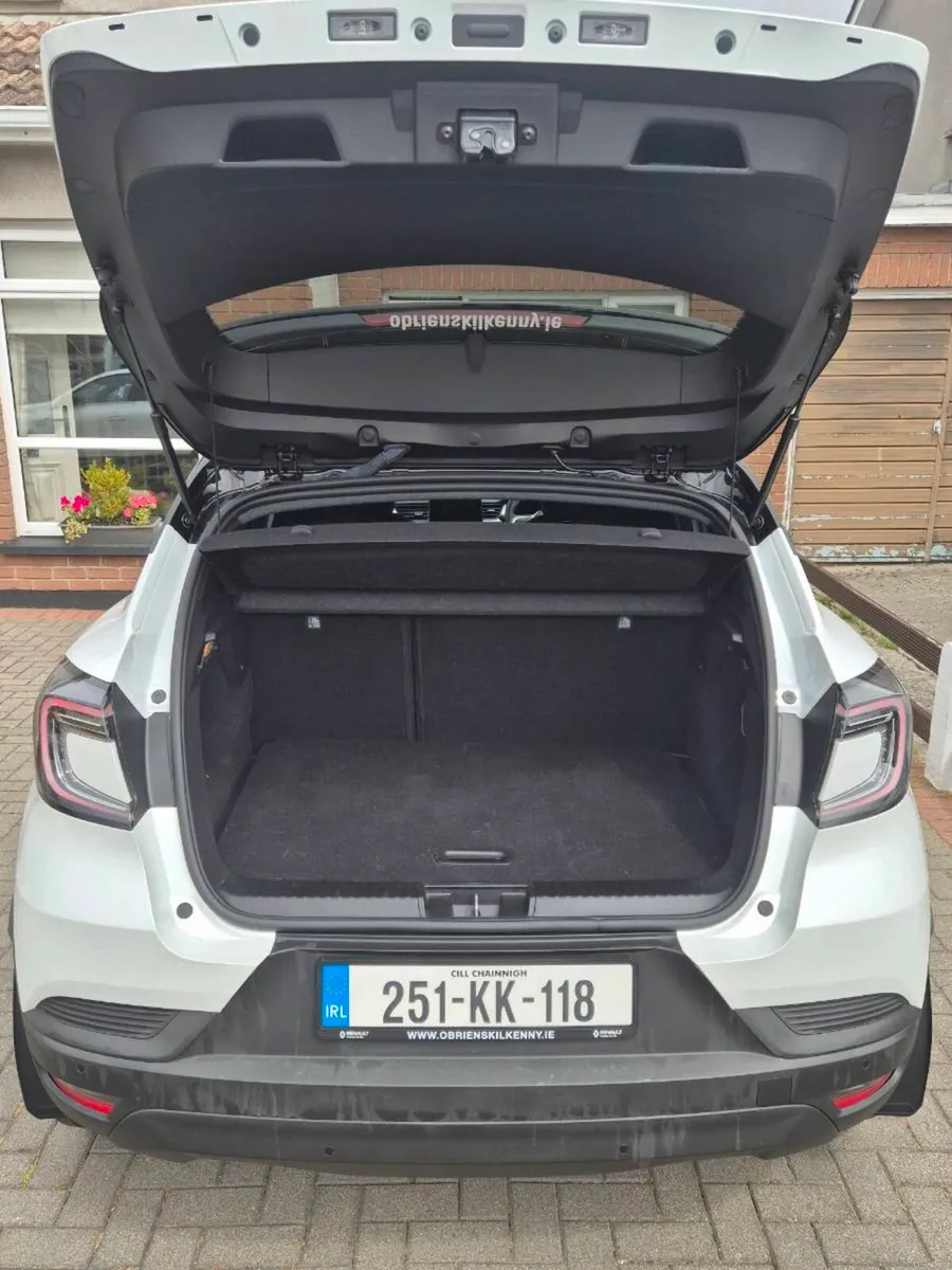 251 Renault Captur Evolution - Image 3