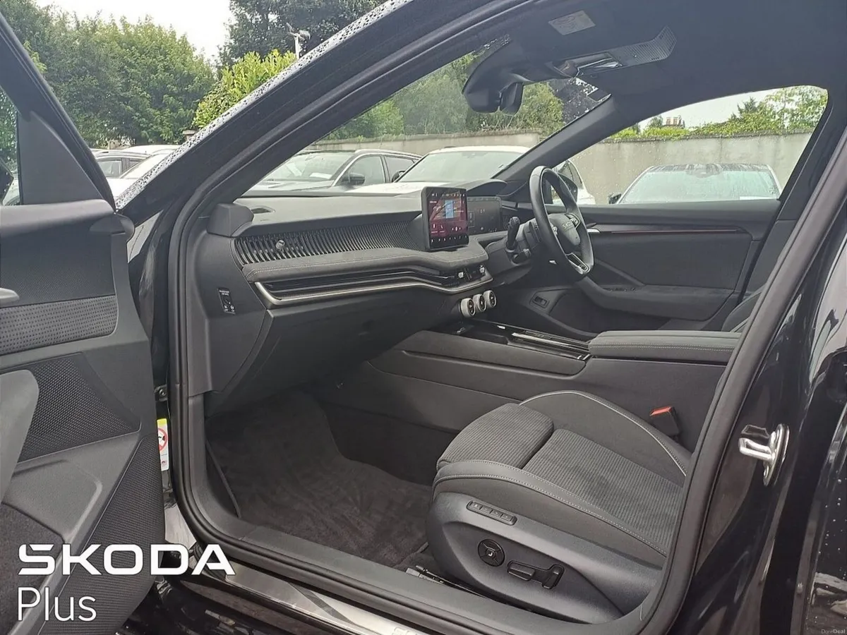 Skoda Superb Sportline 2.0 TDI 150HP DSG - Image 4