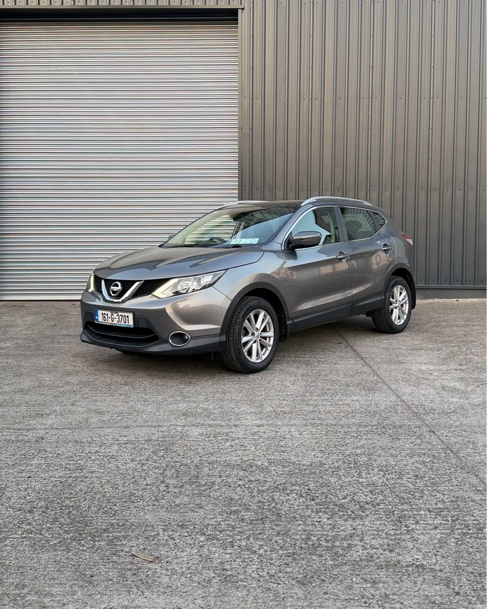 2016 (161) Nissan Qashqai SV (FSH) (Sunroof) - Image 6