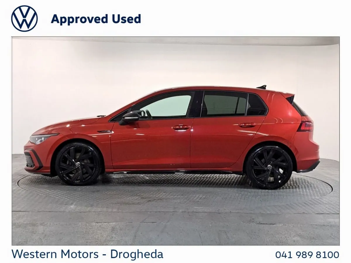 Volkswagen Golf 2.0 TDI 150HP R-Line DSG *sunroof - Image 6
