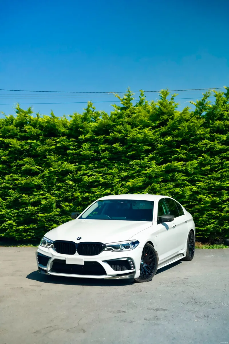 BMW 530e Luxury Edition 2018 | Low kms | High spec - Image 1