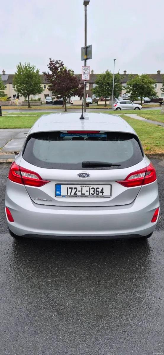 Ford Fiesta 1.1 70PS Low Mileage - Image 2