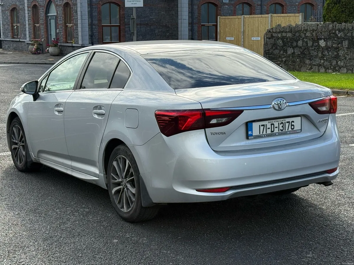 TOYOTA AVENSIS LOW KMS & HIGH SPEC - Image 4