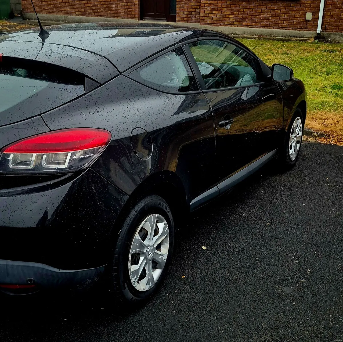 Renault Megane caupe 2010 - Image 3