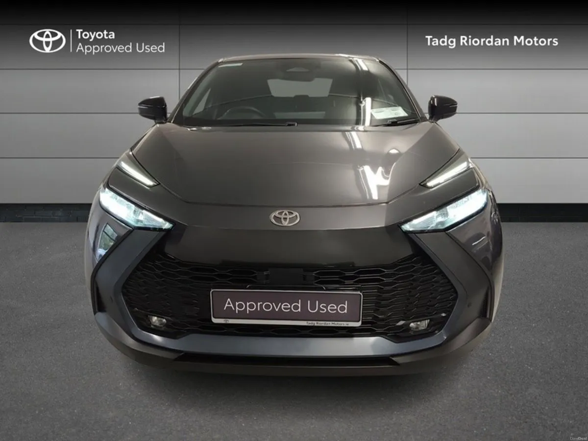 Toyota C-HR HYBRID SPORT - Image 5