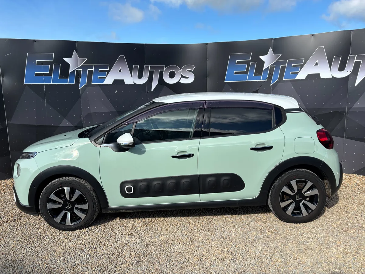 Citroen C3 1.2 110 HP Automatic - Image 2