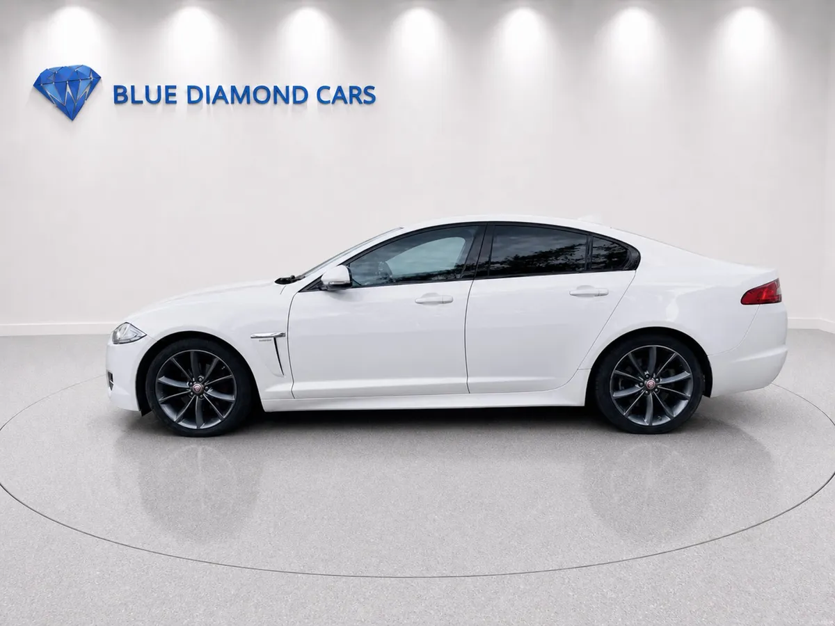 BULLETPROOF 2.2 Jaguar XF 2015 - Image 4