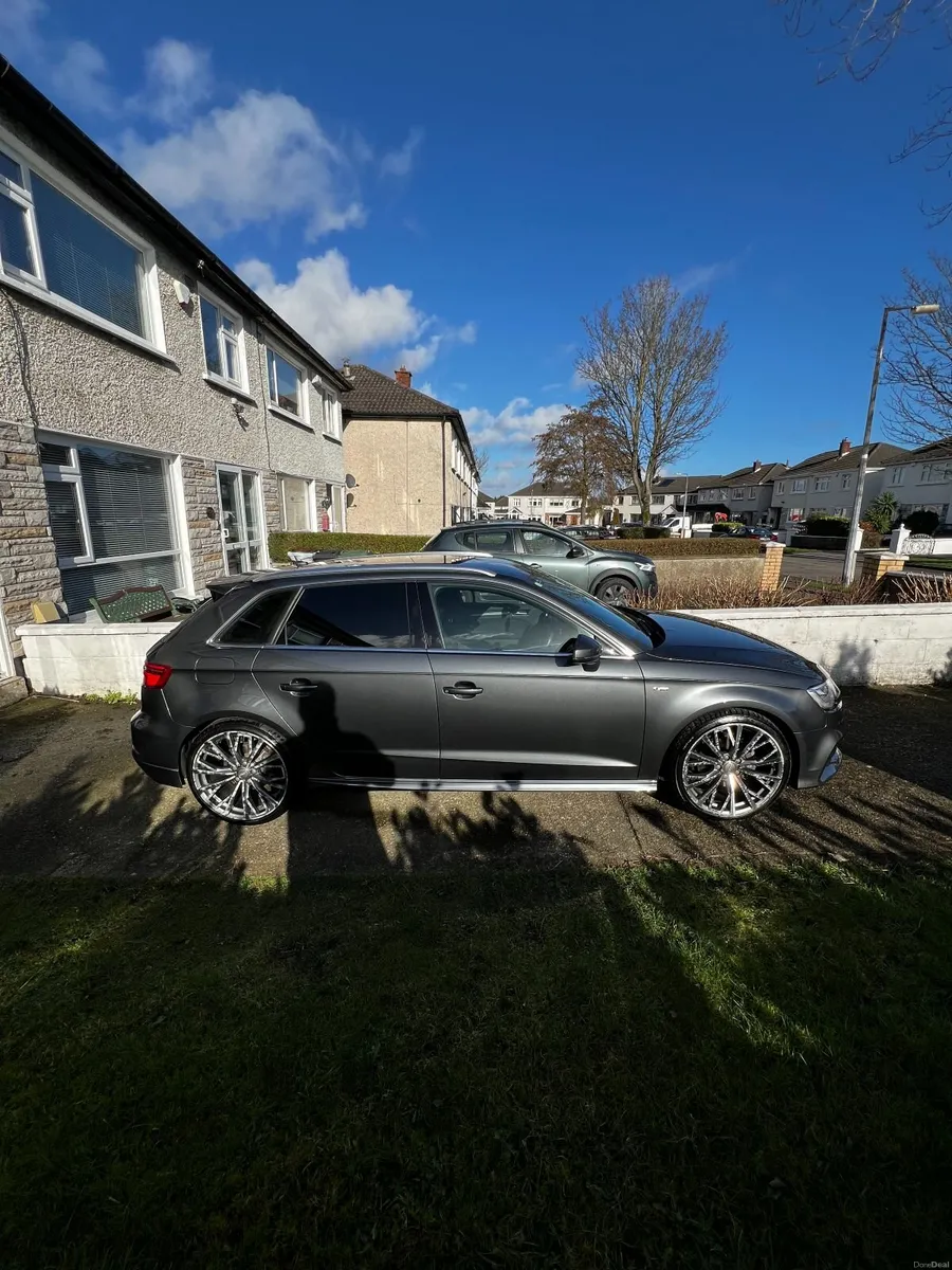 Audi A3 2018 S Line - Image 4