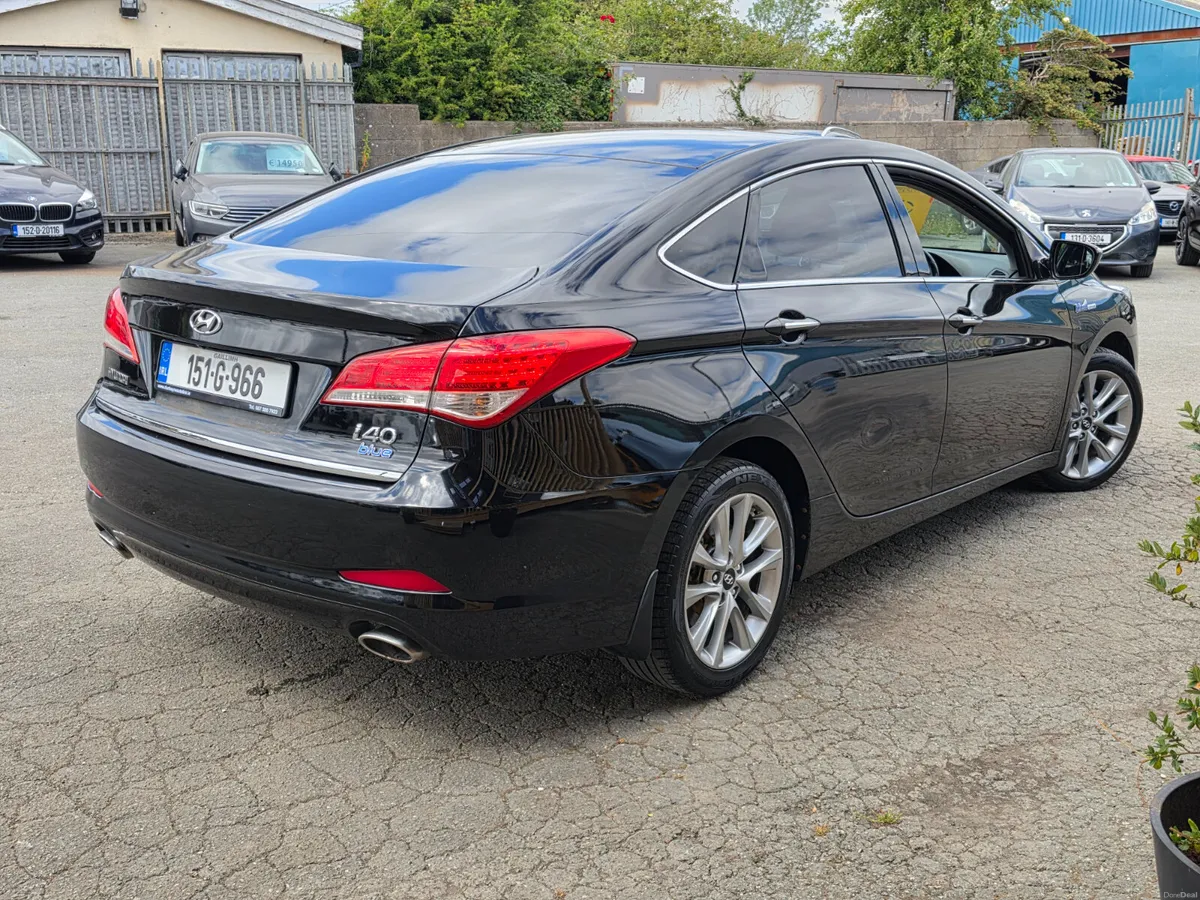 151 HYUNDAI i40 *1.7Crdi*EXECUTIVE* - Image 3