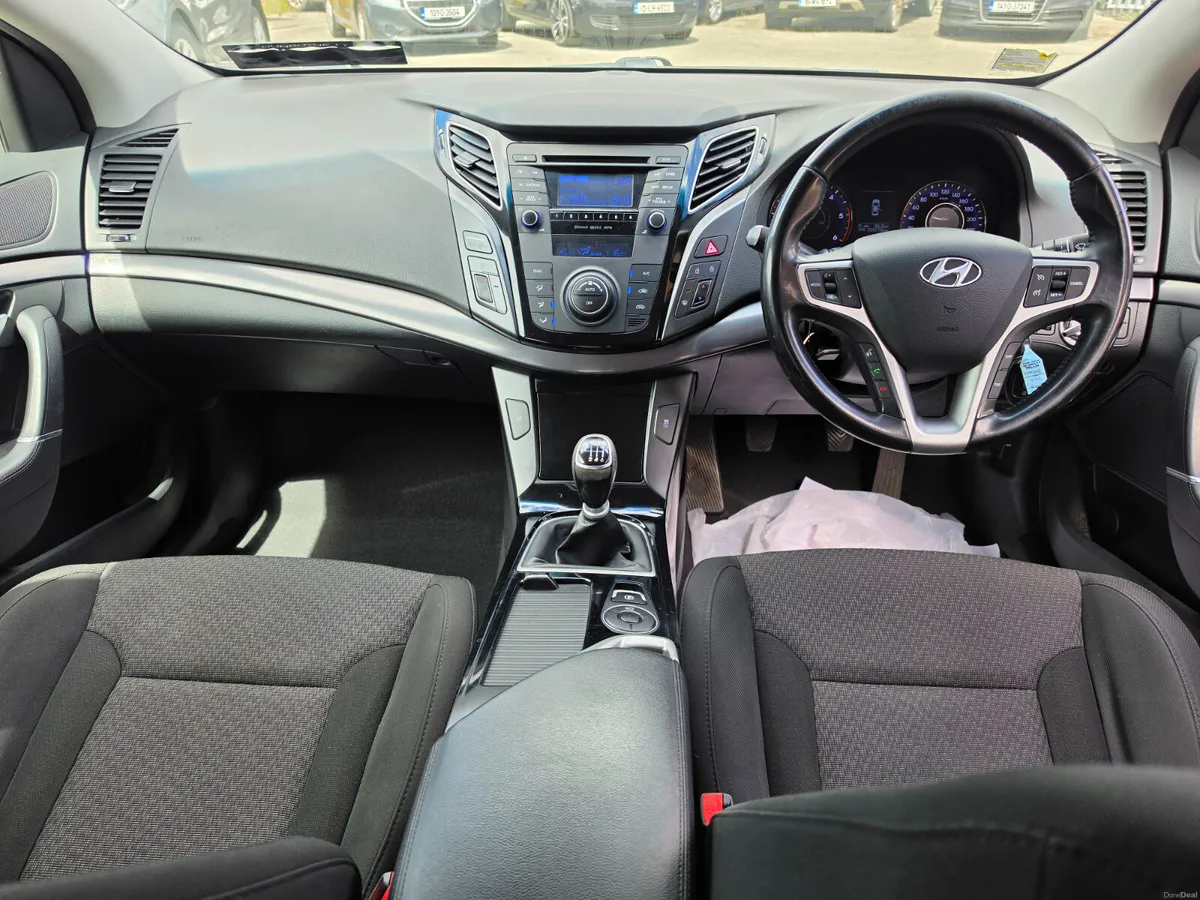 151 HYUNDAI i40 *1.7Crdi*EXECUTIVE* - Image 6