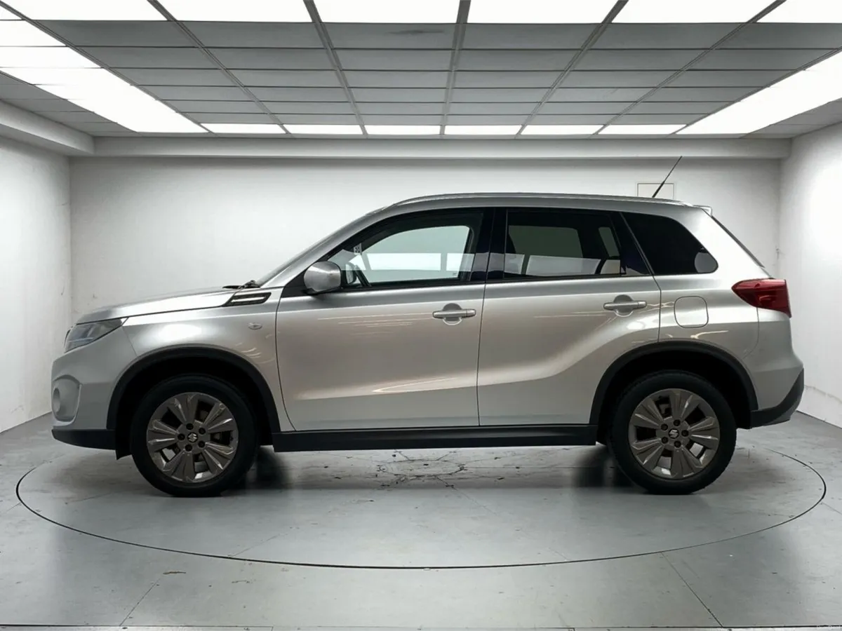 Suzuki Vitara 1.4 Hybrid SZ4 MT - Image 5
