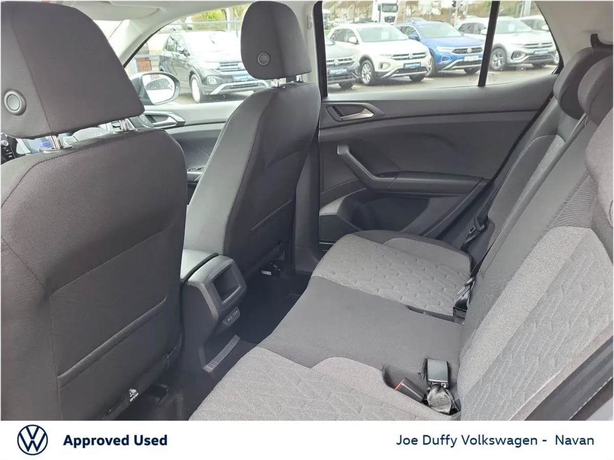 Volkswagen T-Cross EDITION 75 1.0TSI 116HP AUTO - Image 6