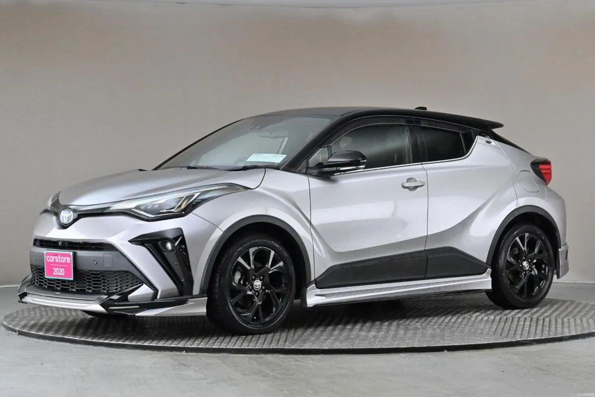 Toyota C-HR 1.8 HYBRID **TRD BODY KIT**360PAN CAM* - Image 4