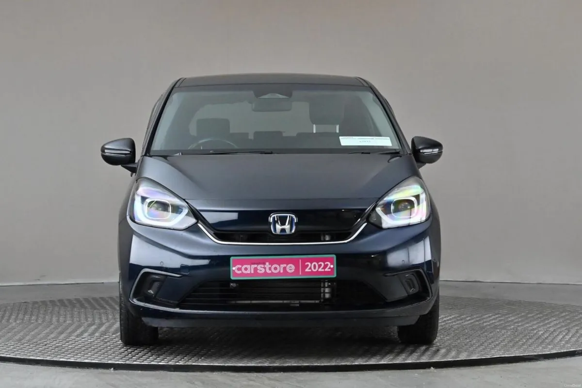 Honda Fit 1.5 E-CVT HEV **CASA EDITION **9" ANDROI - Image 2