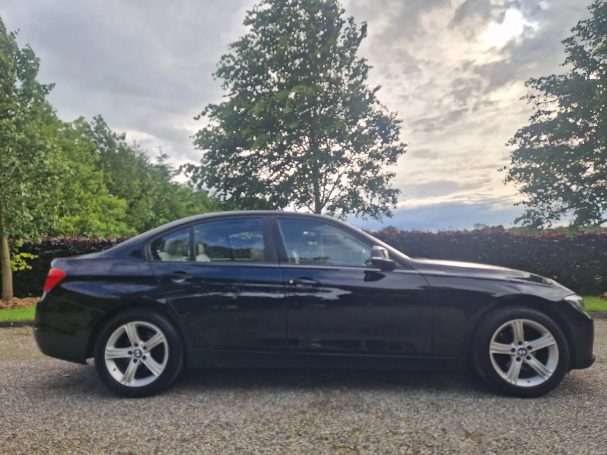 BMW 3-Series ,AUTO , NCT, 2/YR WARRANTY ,FINANCE - Image 4