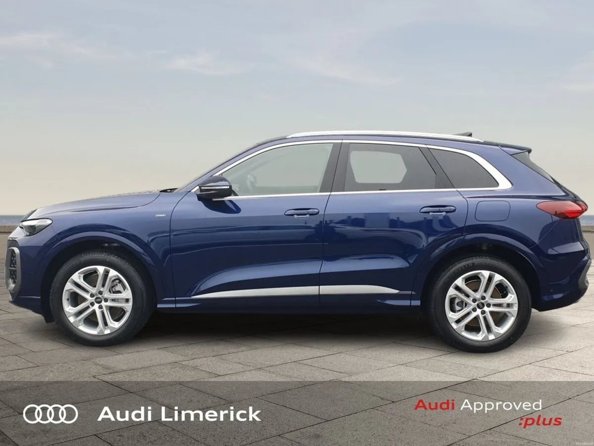 Audi Q5 Q5 E-HYBRID 220 KW Q S LINE from €197 per - Image 4