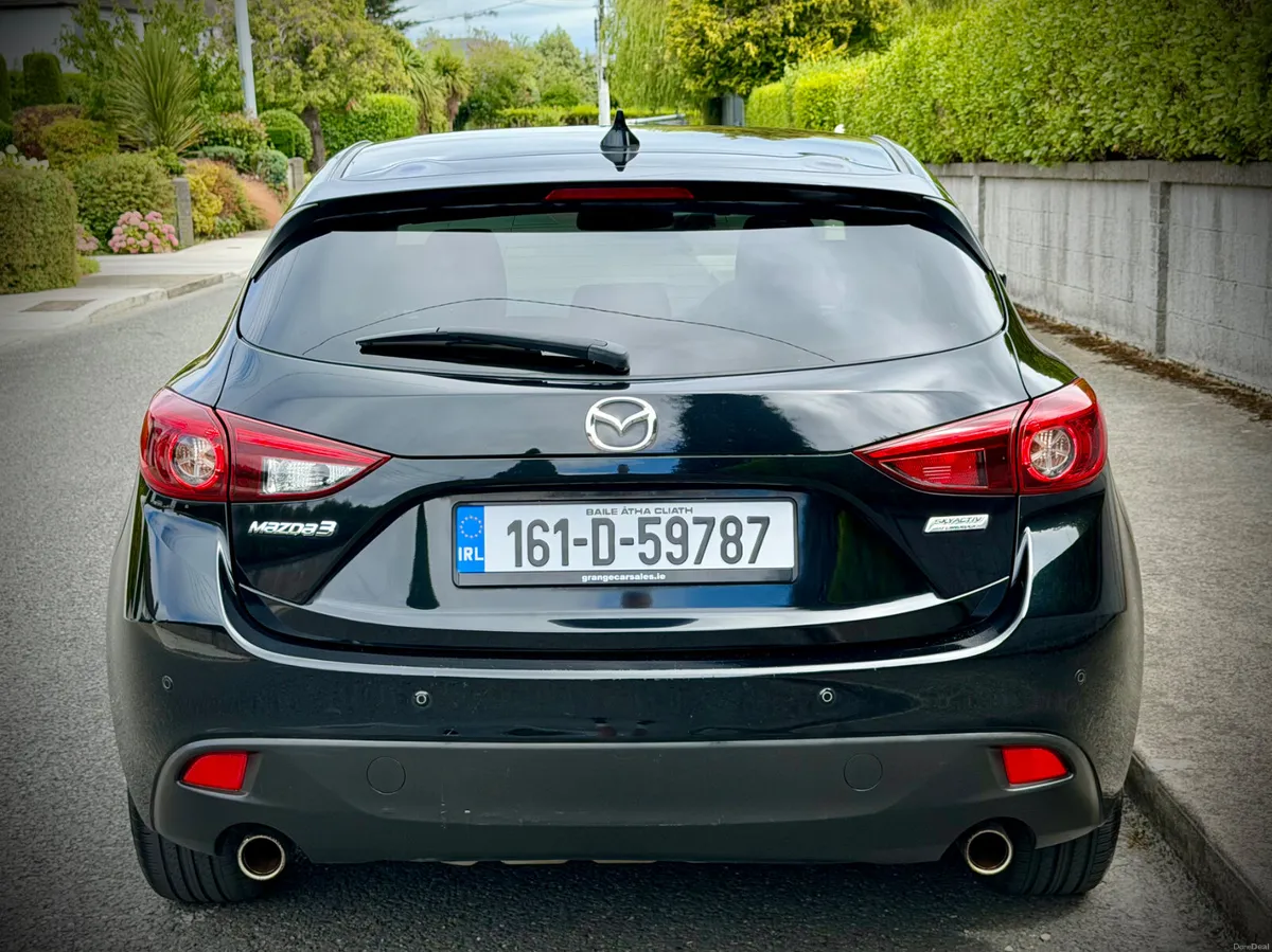 Mazda 3 Petrol Hatchback Automatic. - Image 6