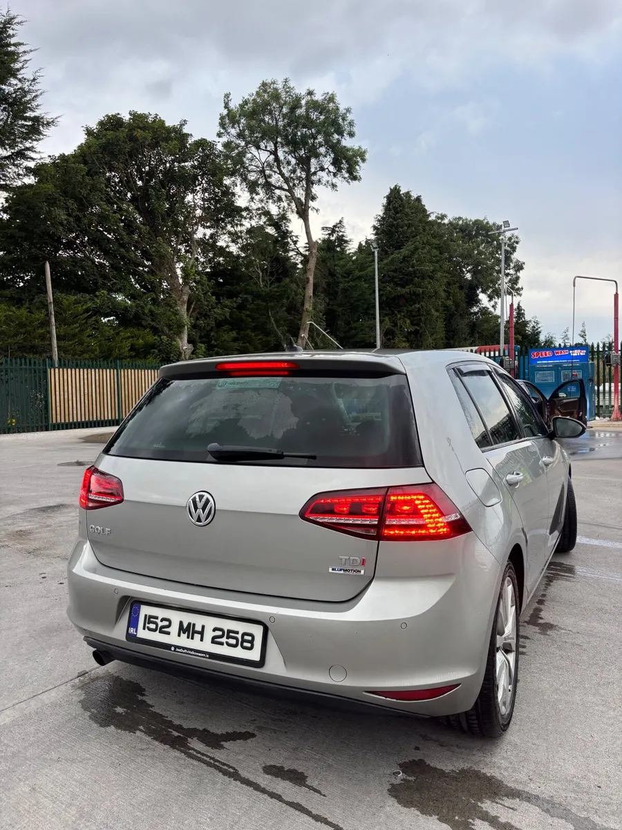 Volkswagen Golf 2015 1.6 HIGHLINE - Image 1