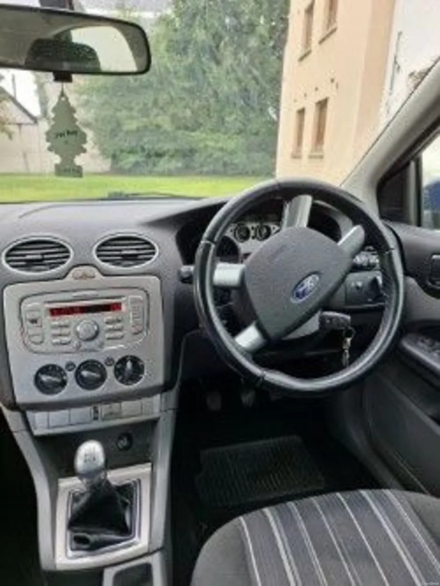 Ford Focus 2009 - Image 5