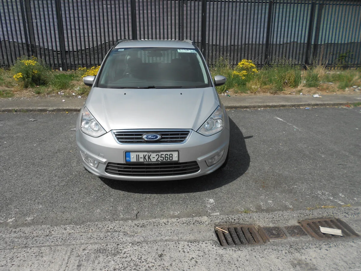 Ford Galaxy 2011 - Image 2