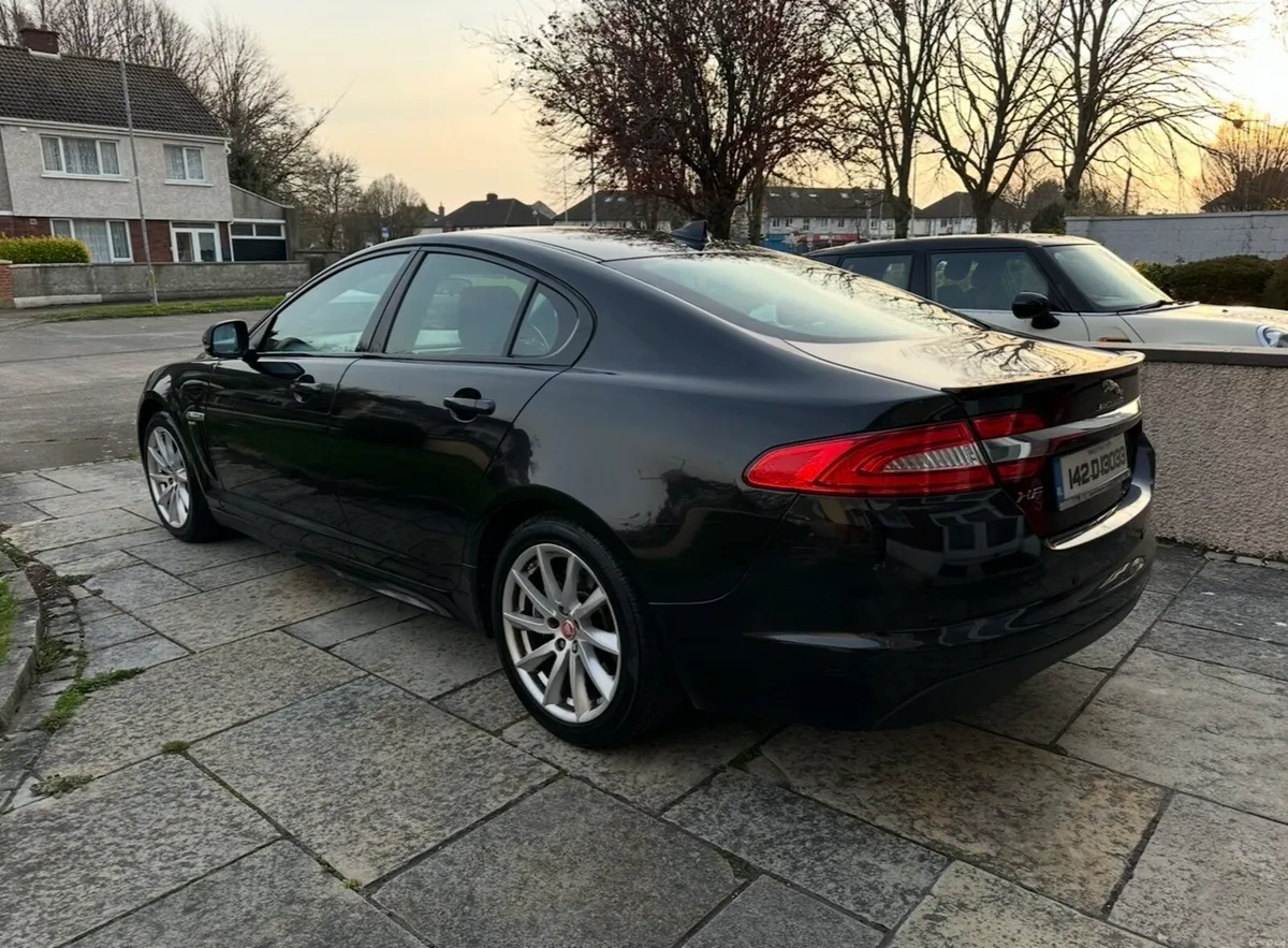 Jaguar XF R Sport - Image 3