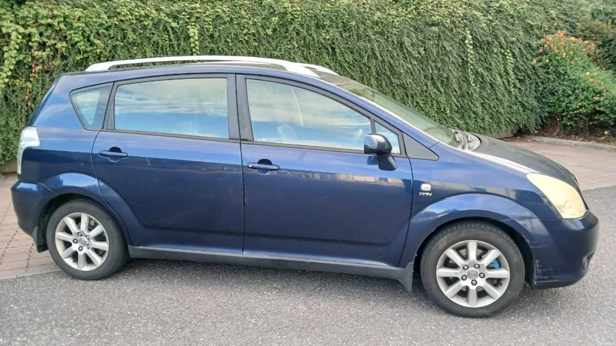 05 Toyota corolla 7 seater car Nct 10-26 Tax 9-26 - Image 3