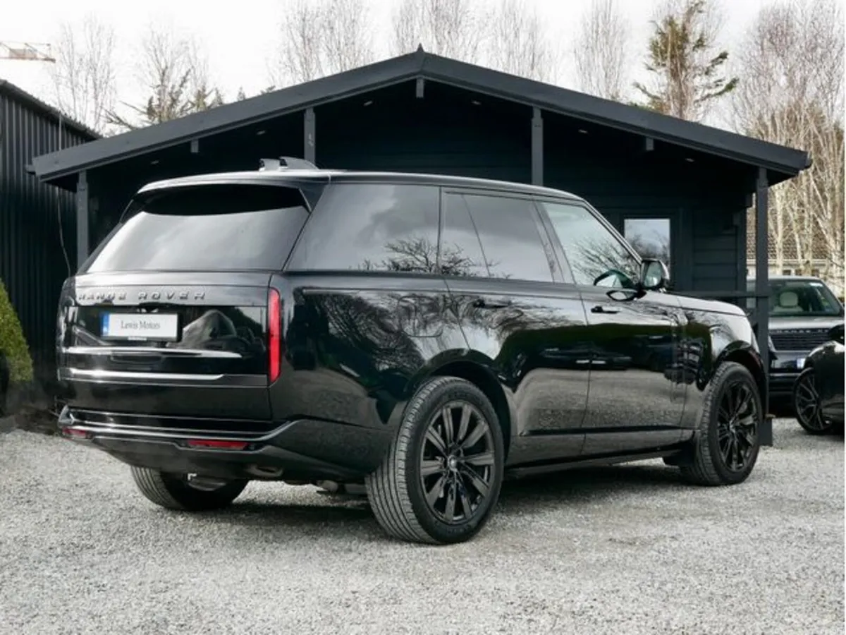Land Rover Range Rover Autobiography P460e - Image 6