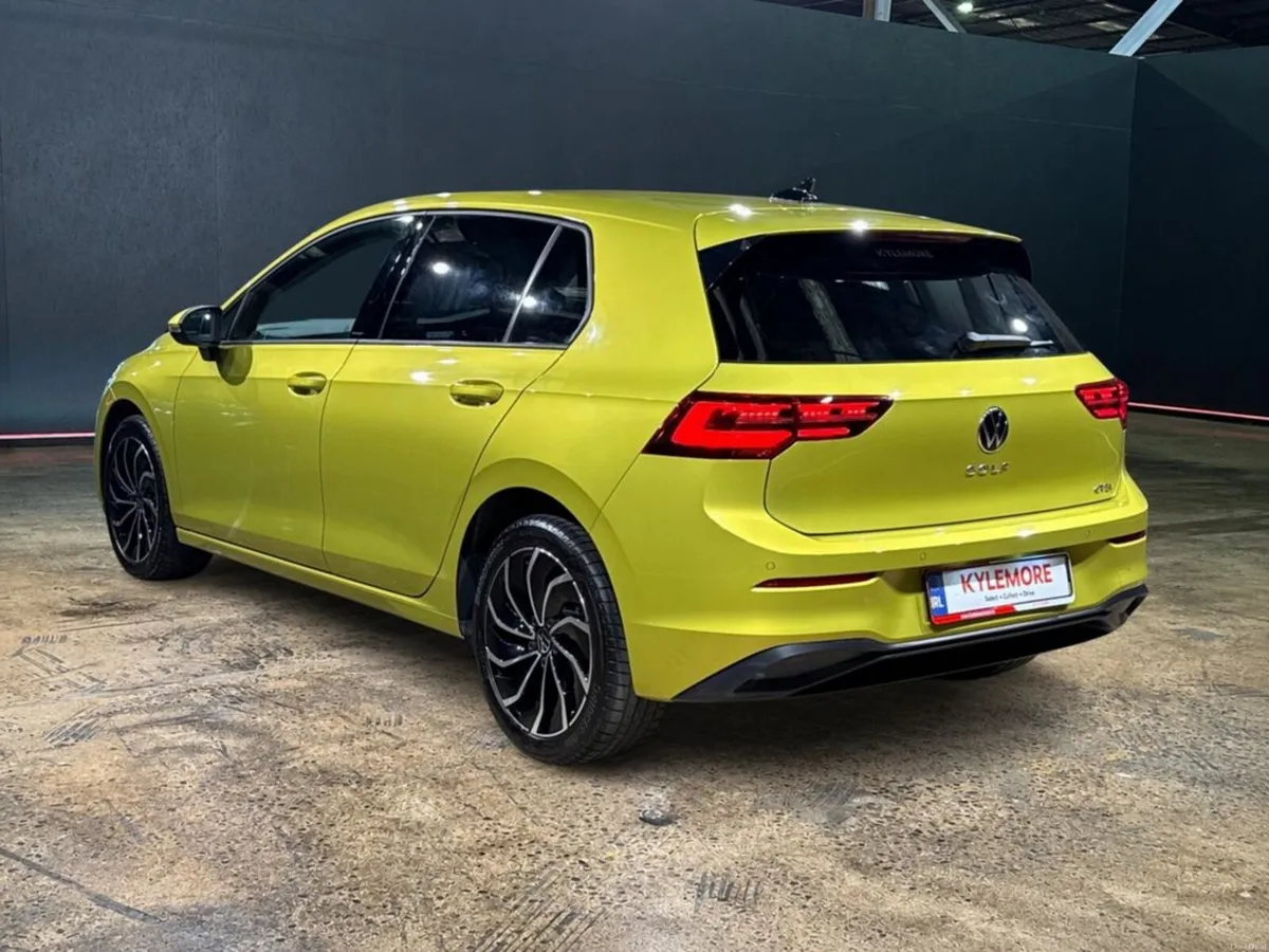 Volkswagen Golf 1.0 ETSI ACTIVE - UPGRADED FACTORY - Image 5