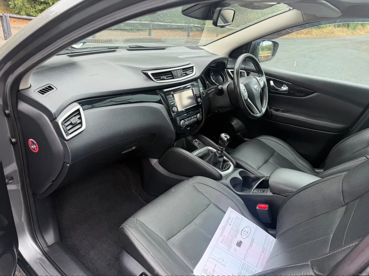 Nissan Qashqai 2015 - Image 3