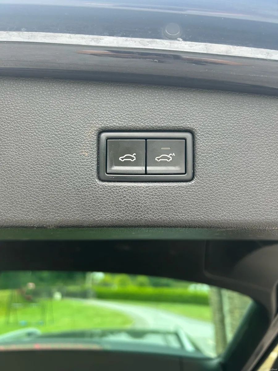 Volkswagen Tiguan 2018 - Image 6