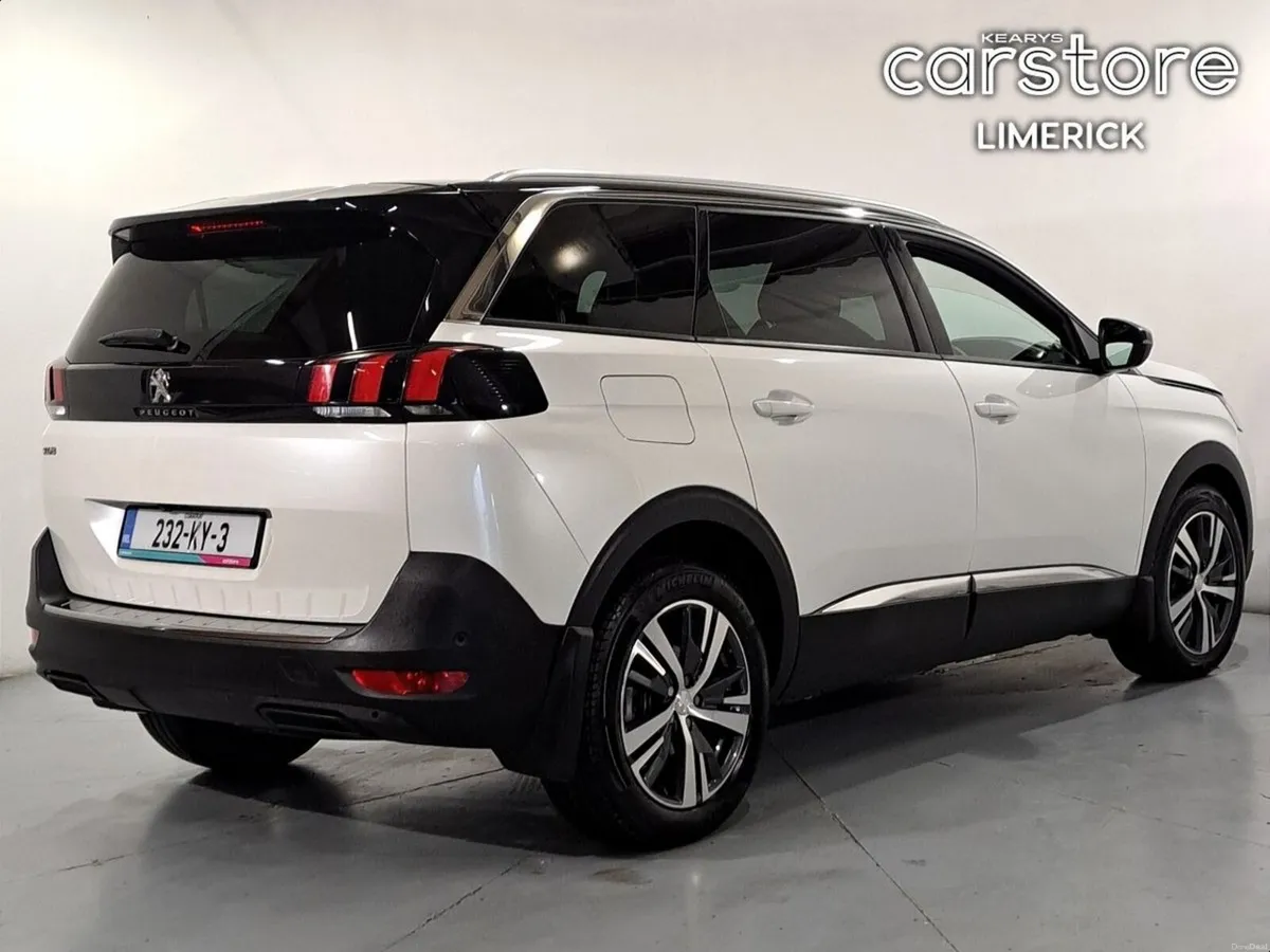 Peugeot 5008 1.5 BlueHDi 130bhp Allure Auto - Image 3